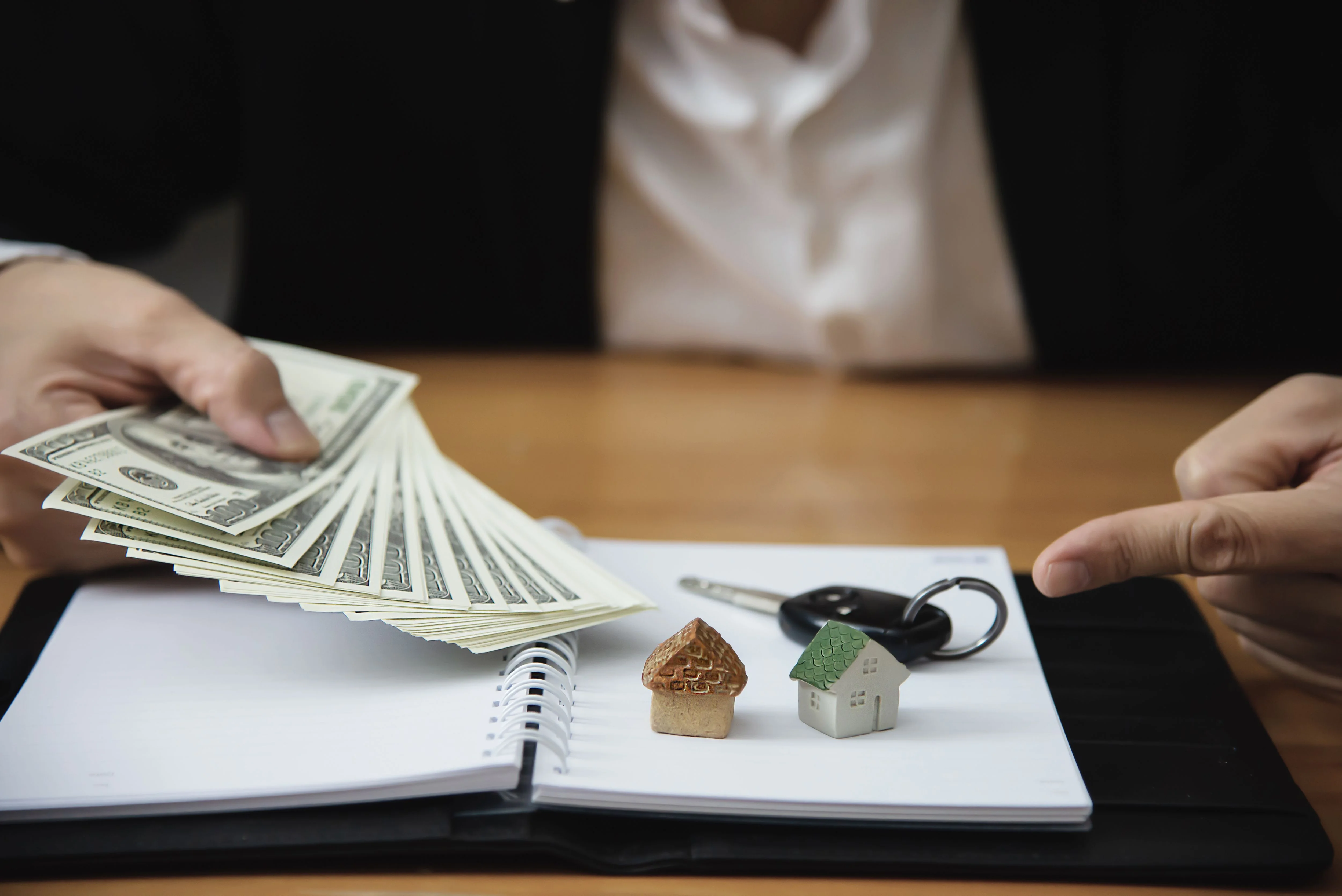 Hausgeld in Germany: Monthly Apartment Costs Expats Must Check